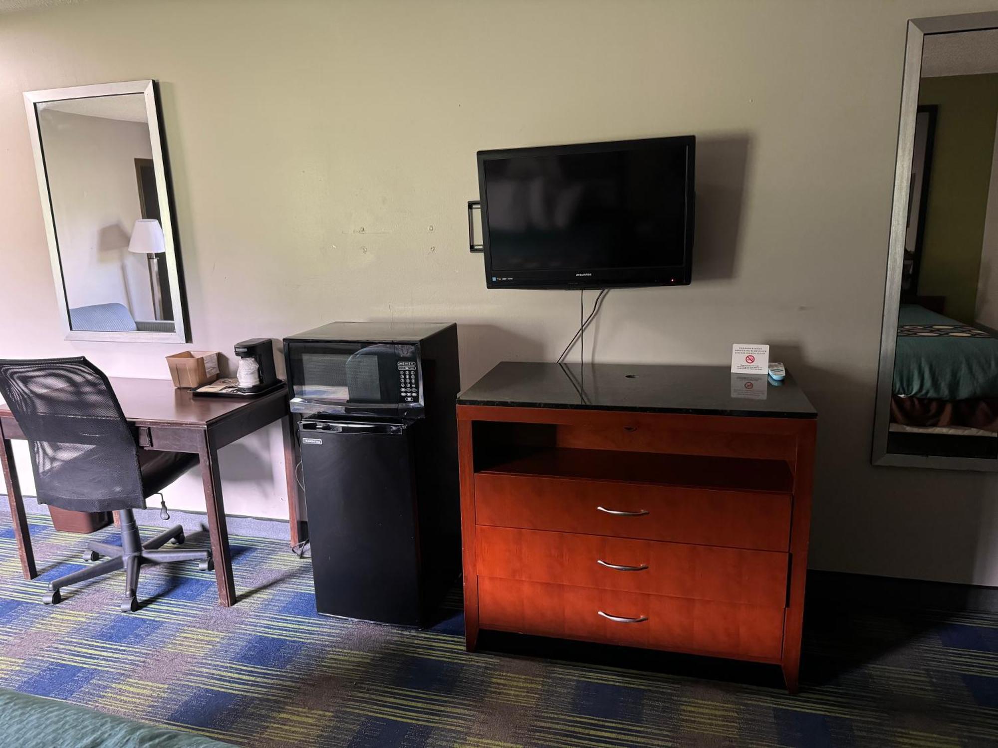 North Ridgeville South Ridge Inn מראה חיצוני תמונה