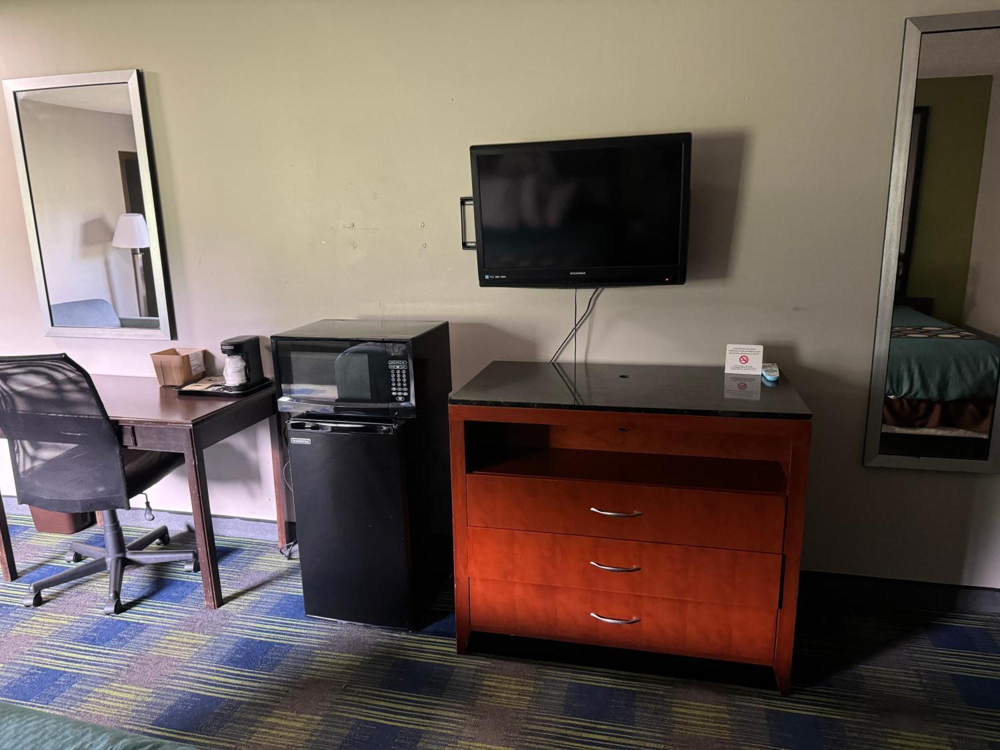 North Ridgeville South Ridge Inn מראה חיצוני תמונה