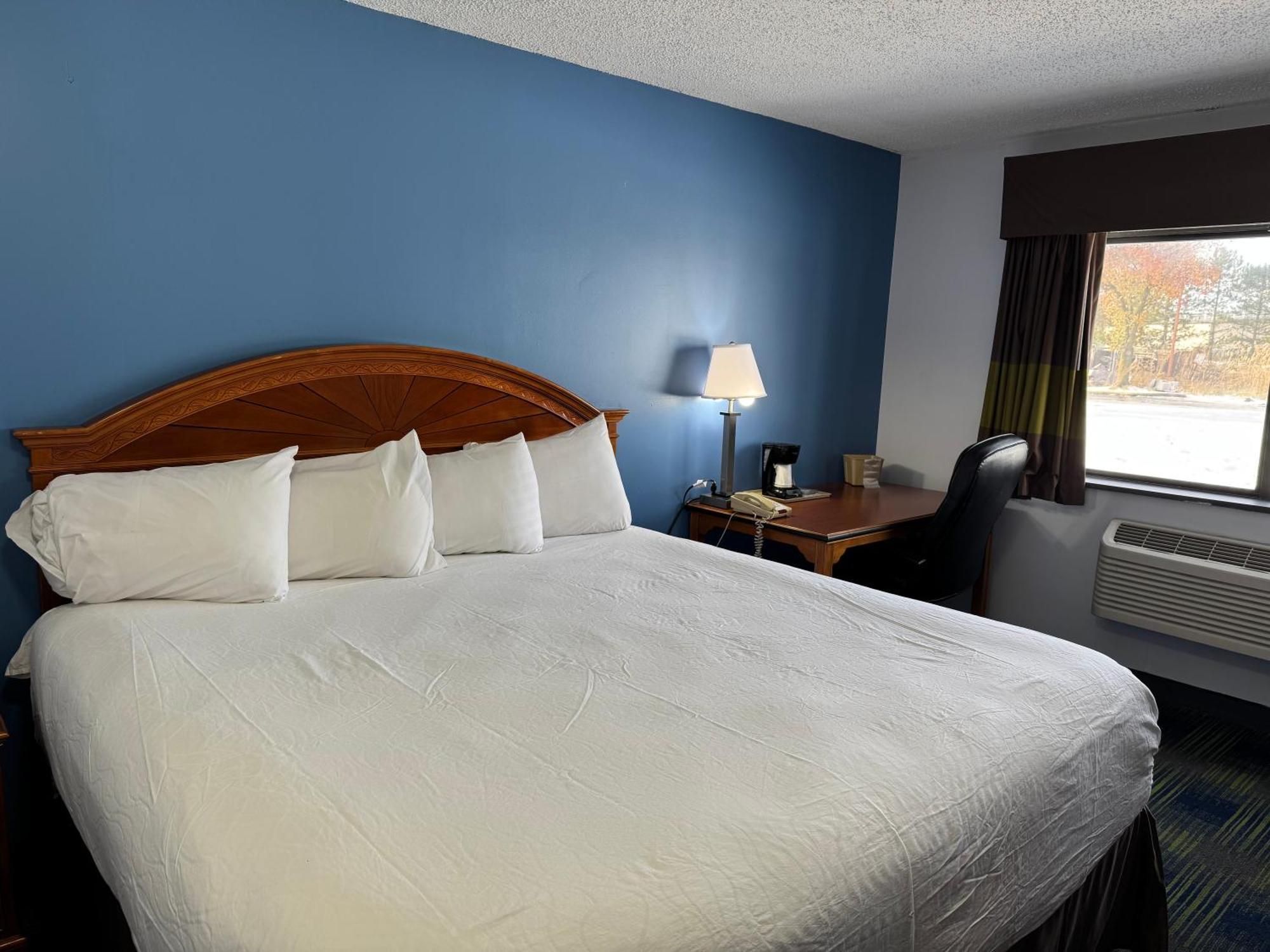 North Ridgeville South Ridge Inn מראה חיצוני תמונה